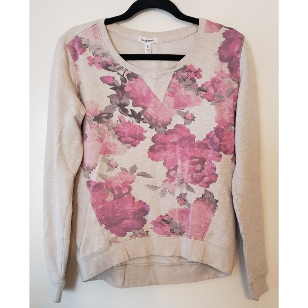 Casual sweater top